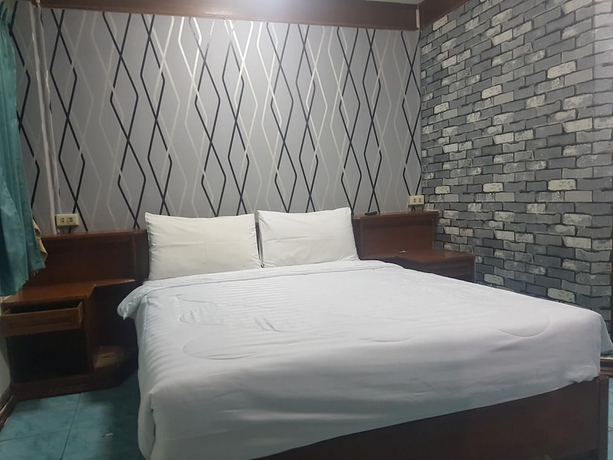 Imagen de la habitación del Hotel Marine Paradise. Foto 12