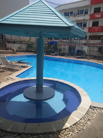 Imagen de los exteriores del Hotel Marine Paradise. Foto 16