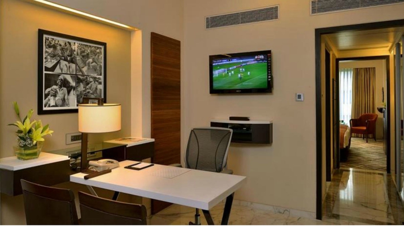 Imagen de la habitación del Hotel Marine Plaza Mumbai. Foto 6