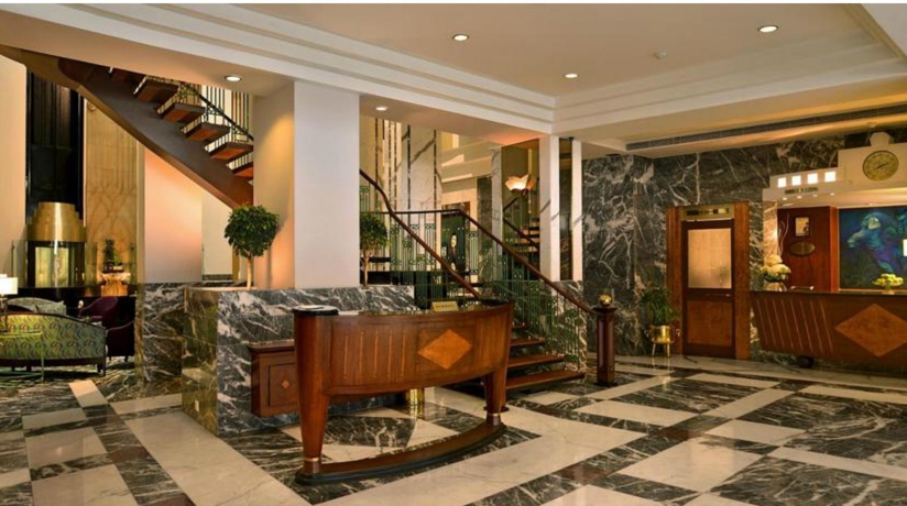 Imagen de los interiores del Hotel Marine Plaza Mumbai. Foto 15