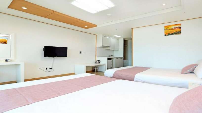Imagen general del Hotel Marine Port Resort. Foto 4
