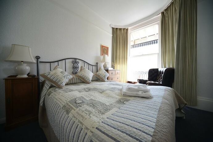 Imagen de la habitación del Hotel Marine View, Brighton. Foto 17