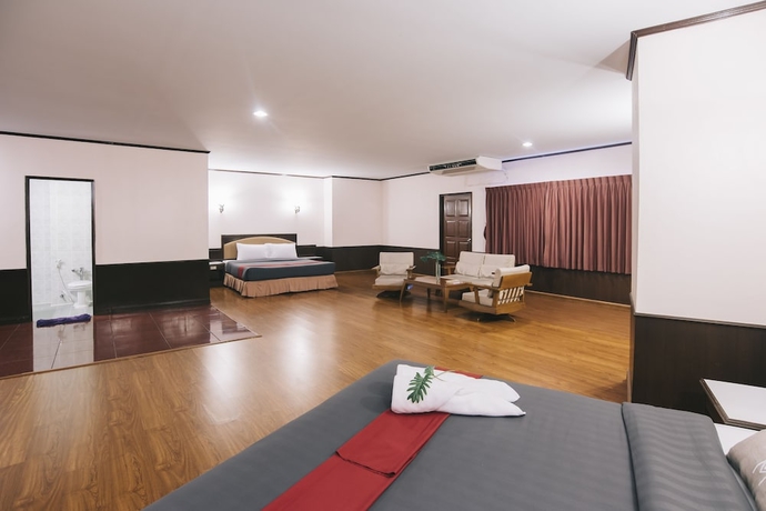 Imagen de la habitación del Hotel Marine Yensabai Pattaya. Foto 9