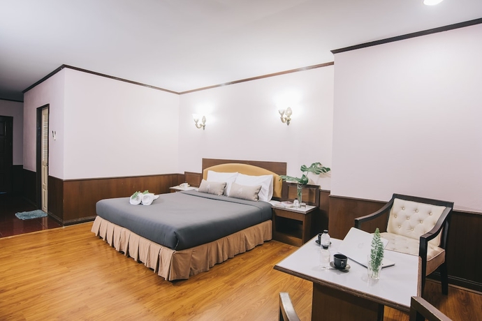 Imagen de la habitación del Hotel Marine Yensabai Pattaya. Foto 10