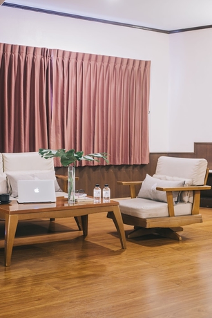 Imagen de la habitación del Hotel Marine Yensabai Pattaya. Foto 11