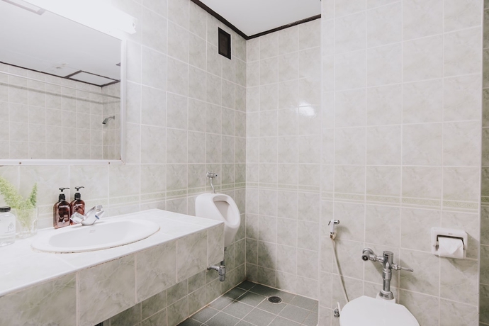 Imagen de la habitación del Hotel Marine Yensabai Pattaya. Foto 16