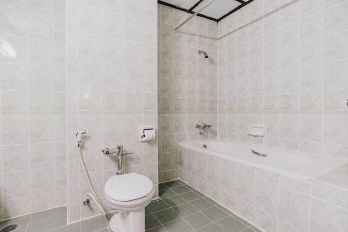 Imagen de la habitación del Hotel Marine Yensabai Pattaya. Foto 17