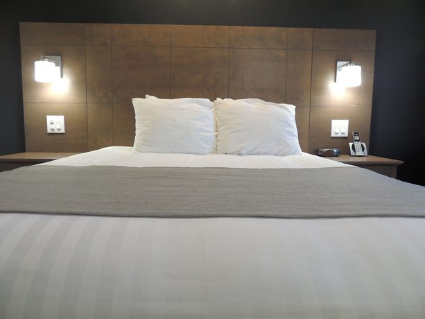 Imagen de la habitación del Hotel Marineau La Tuque. Foto 7