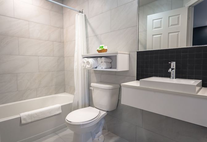 Imagen de la habitación del Hotel Marineau La Tuque. Foto 9