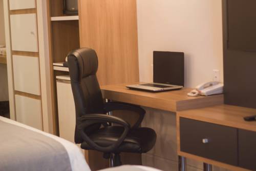 Imagen de la habitación del Hotel Marineau Shawinigan. Foto 13