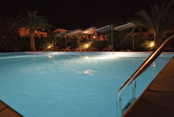 Imagen de la piscina del Hotel Marinella, Marciana Marina. Foto 20