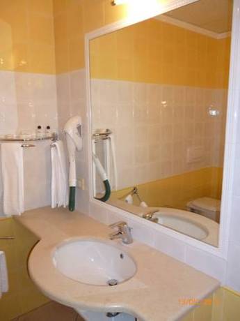 Imagen de la habitación del Hotel Marinella, Pizzo. Foto 7
