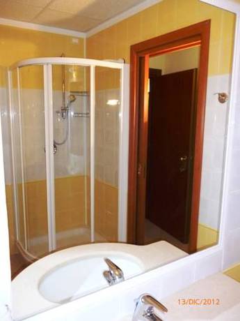 Imagen de la habitación del Hotel Marinella, Pizzo. Foto 9
