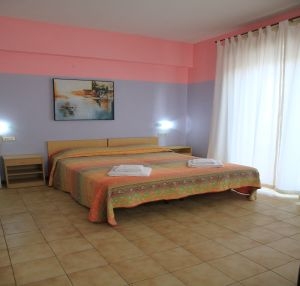 Imagen general del Hotel Marinella, Rimini. Foto 4