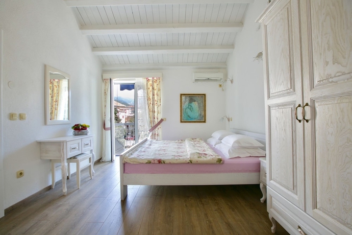 Imagen de la habitación del Hotel Marinero Apartments. Foto 16