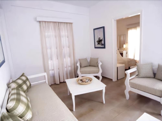 Imagen de la habitación del Hotel Marinero and Suites. Foto 13