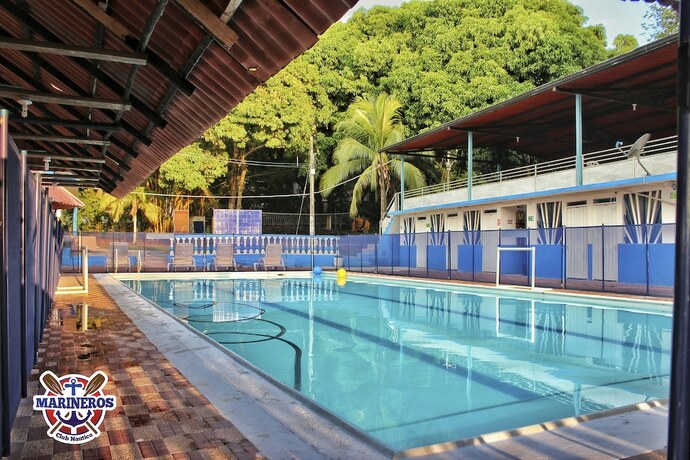 Imagen general del Hotel Marineros Club Nautico. Foto 7