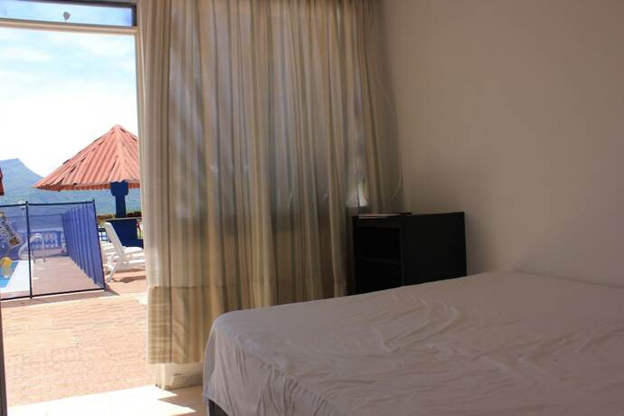 Imagen de la habitación del Hotel Marineros Club Nautico. Foto 11