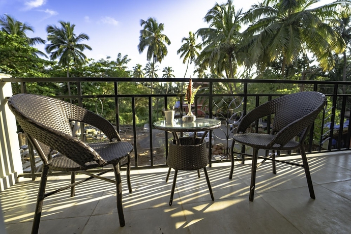 Imagen de la habitación del Hotel Mariners Bay Suites. Foto 13