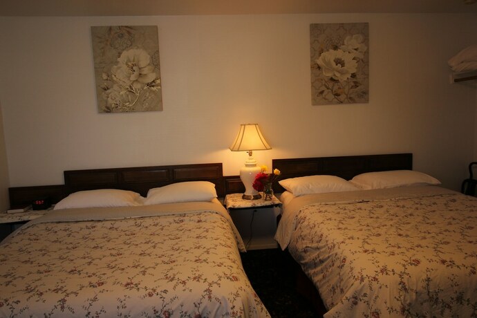 Imagen general del Hotel Mariner\'s Cove Inn. Foto 13