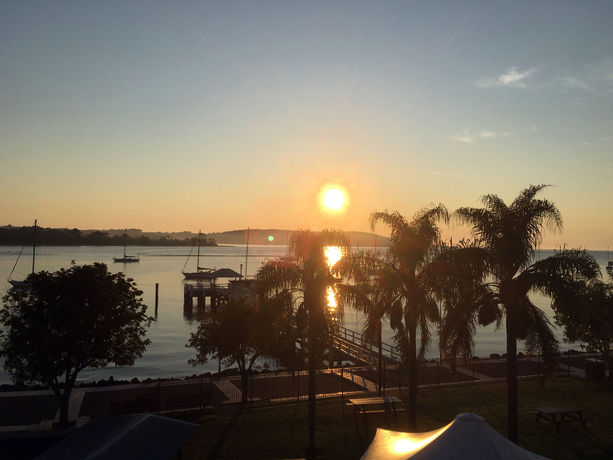 Imagen de los interiores del Hotel Mariners On The Waterfront. Foto 15