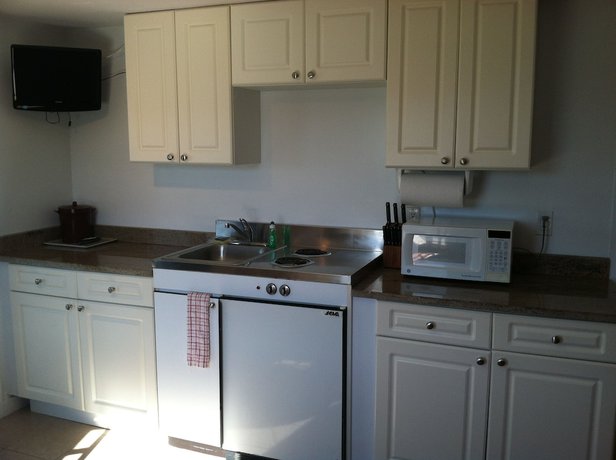 Imagen de la habitación del Hotel Mariner\'s Point Resort. Foto 7
