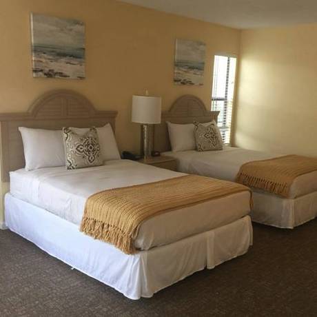 Imagen de la habitación del Hotel Mariners Suites. Foto 4