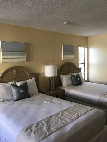 Imagen de la habitación del Hotel Mariners Suites. Foto 7