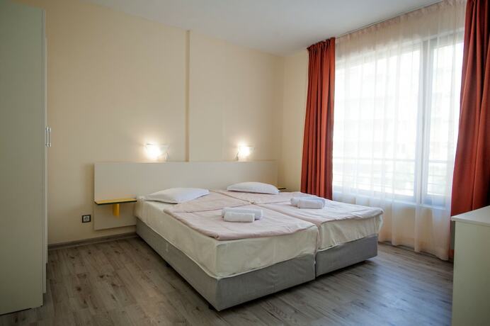 Imagen general del Hotel Mariner\'s Suites. Foto 4