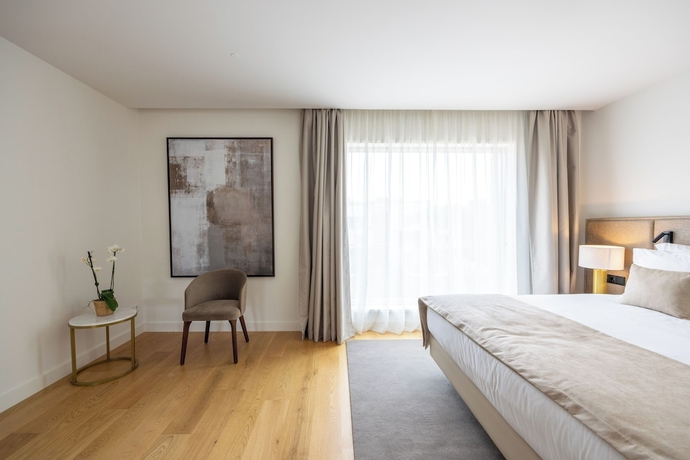 Imagen de la habitación del Hotel Marinha Prime. Foto 16