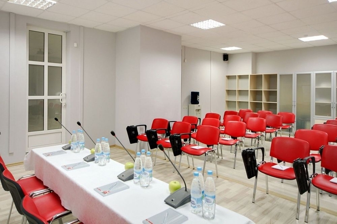 Imagen de los interiores del Hotel Marins Park Rostov. Foto 15