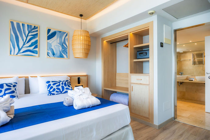 Imagen de la habitación del Hotel Marins Suites Adults Only. Foto 7
