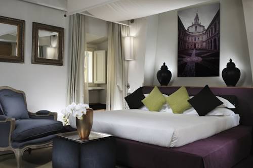 Imagen de la habitación del Hotel Mario De Fiori 37. Foto 8