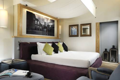 Imagen de la habitación del Hotel Mario De Fiori 37. Foto 12