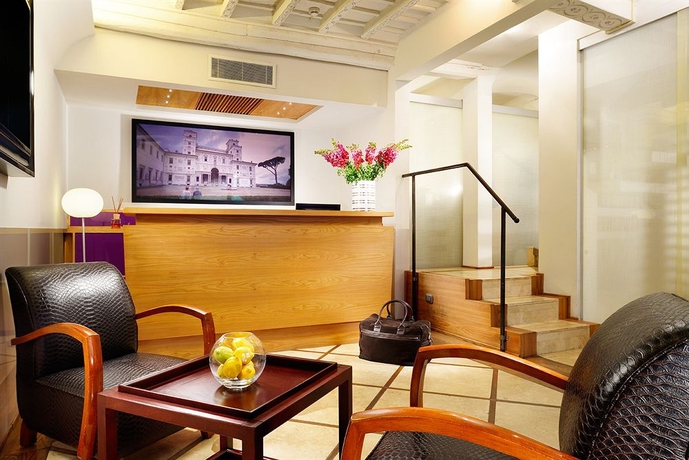 Imagen de los interiores del Hotel Mario De Fiori 37. Foto 20