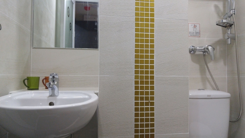 Imagen de la habitación del Hotel Mario Inn. Foto 11