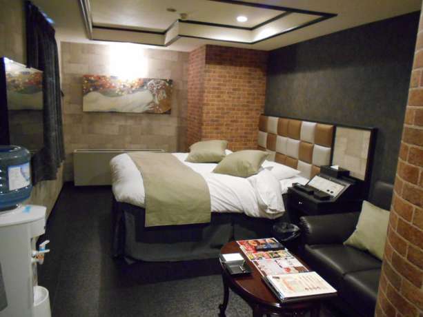 Imagen de la habitación del Hotel Marion. Foto 17