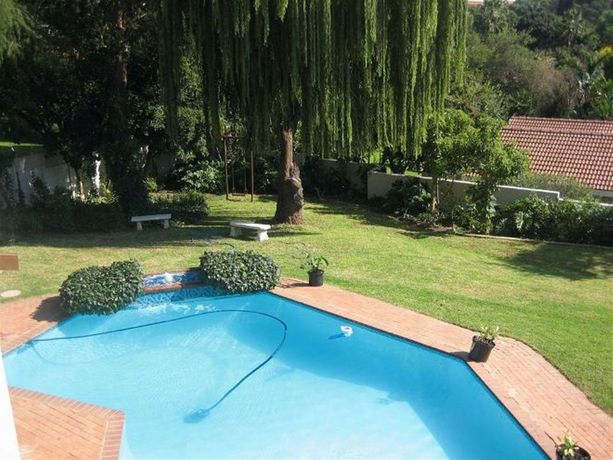 Imagen de la piscina del Hotel Marion Lodge. Foto 16