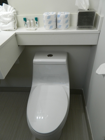 Imagen de la habitación del Hotel Marion Motor Lodge. Foto 9