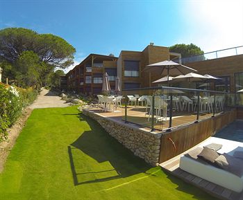 Imagen del bar/restaurante del Hotel Mariosa. Foto 9