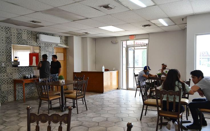 Imagen del bar/restaurante del Hotel Maripina. Foto 6