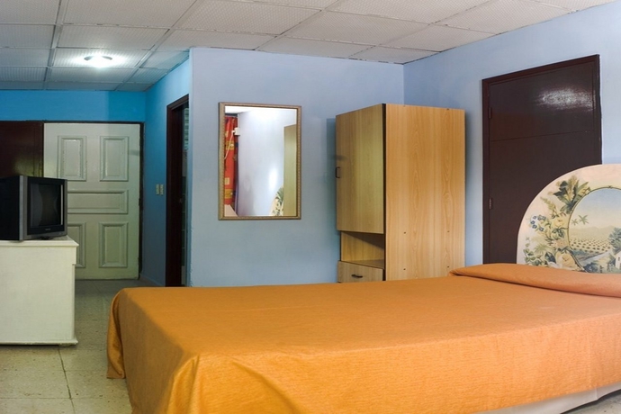 Imagen general del Hotel Mariposa. Foto 4