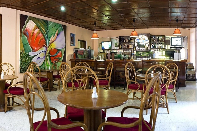 Imagen general del Hotel Mariposa. Foto 5