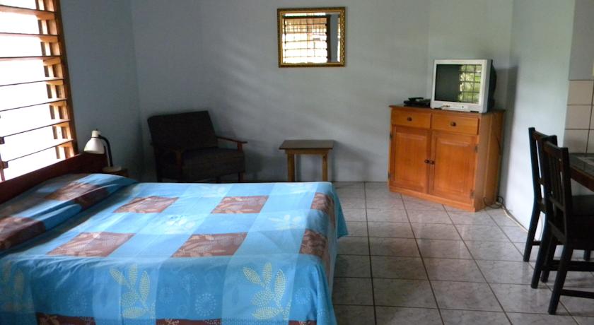Imagen de la habitación del Hotel Mariposa Lodge, Isla de Roat&aacute;n. Foto 5