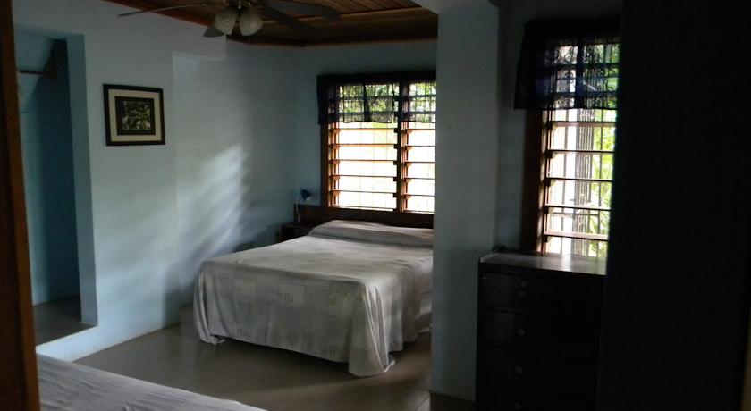 Imagen de la habitación del Hotel Mariposa Lodge, Isla de Roat&aacute;n. Foto 6