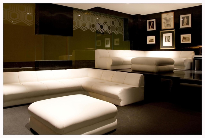 Imagen de los interiores del Hotel Mariposa Malaga. Foto 15