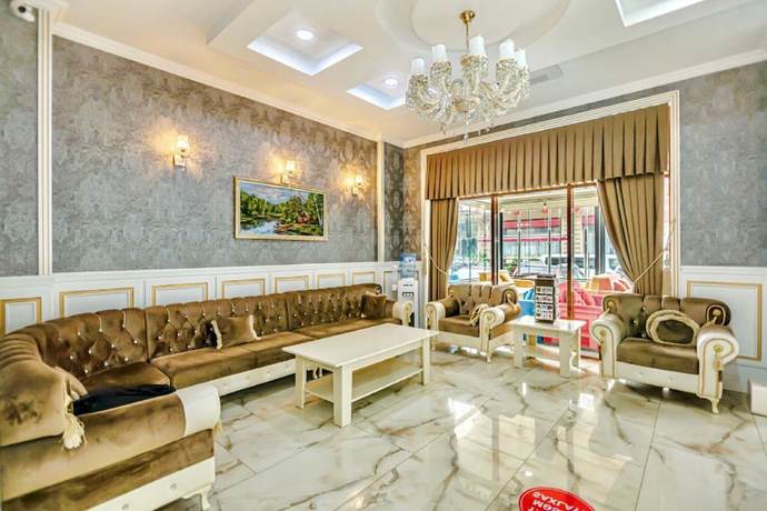 Imagen de los interiores del Hotel Maris, Baku. Foto 19