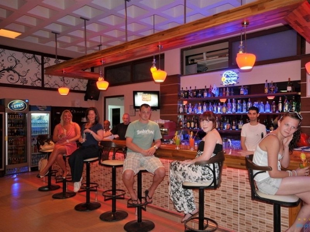 Imagen general del Hotel Maris Beach Otel. Foto 4