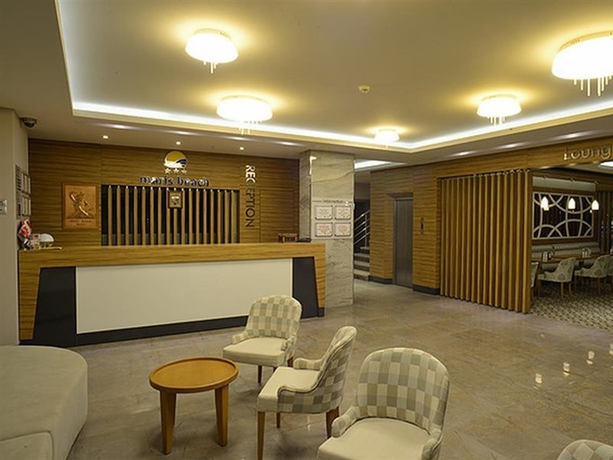 Imagen general del Hotel Maris Beach Otel. Foto 13