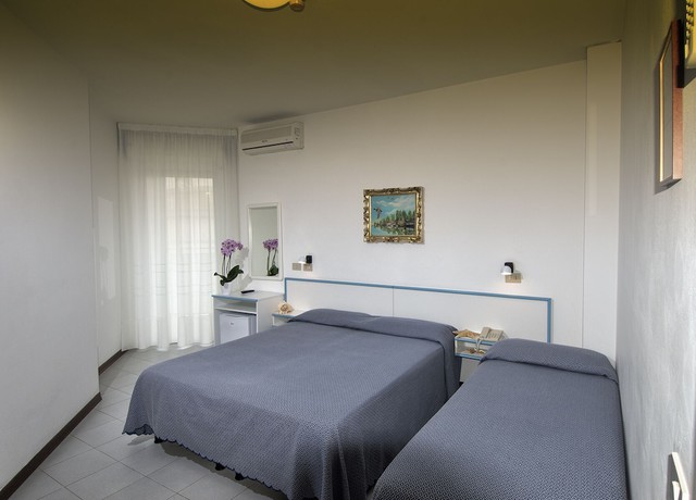 Imagen de la habitación del Hotel Marisa, Caorle. Foto 8